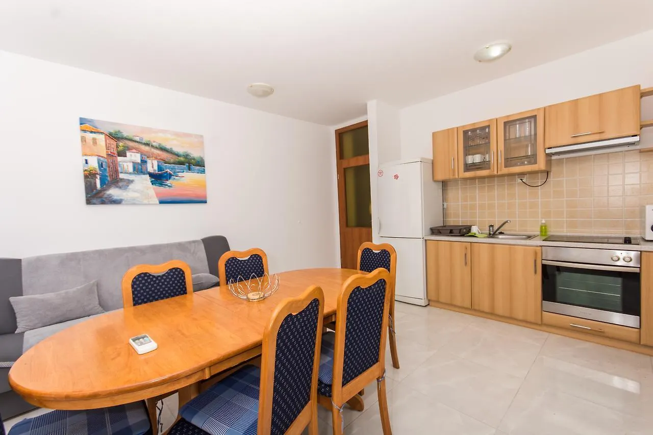 Apartment Horizont Trogir 0*,  Croatie